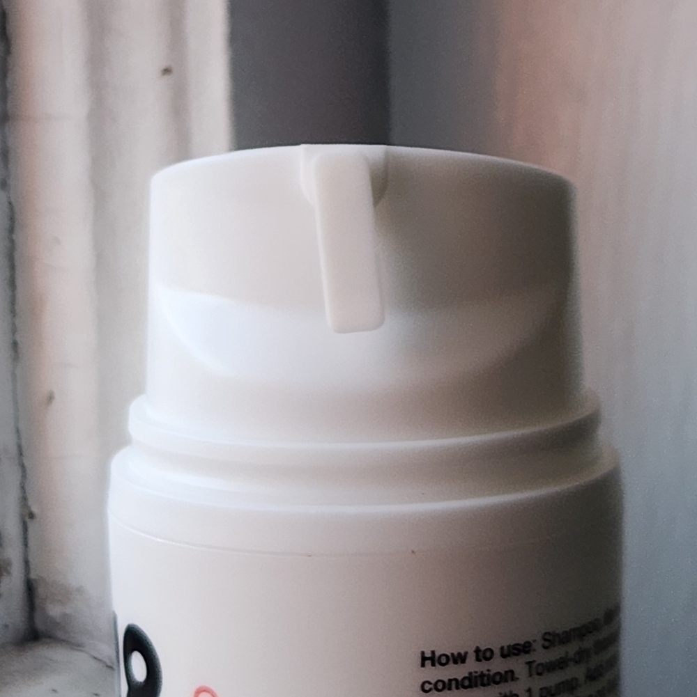 NIB K18 BIOMIMETIC HAIRSCIENCE HAIR REPAIR MASK - Picture 16 of 16